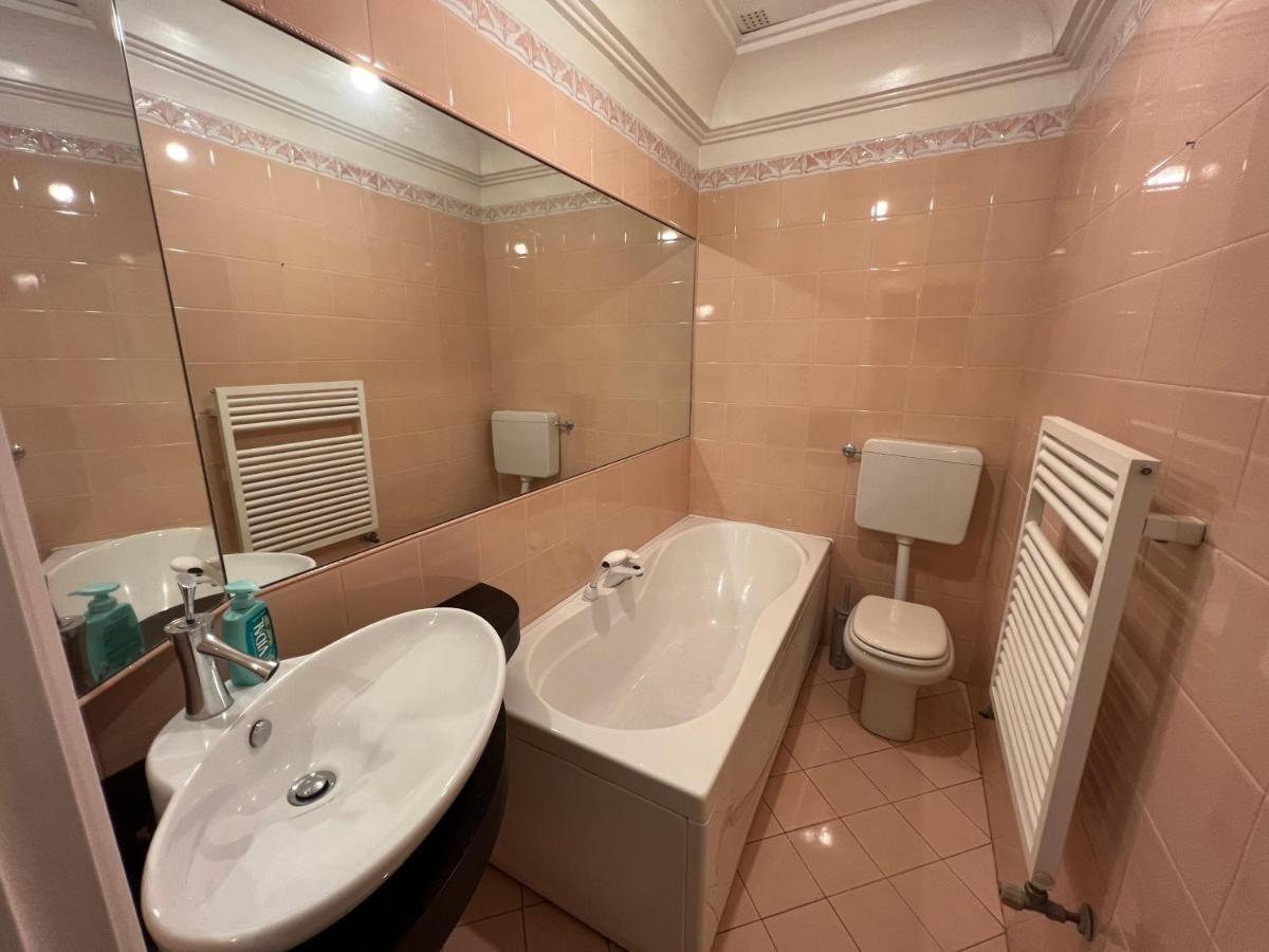 Casa Roma Rooms& Apartmens Padoue Extérieur photo