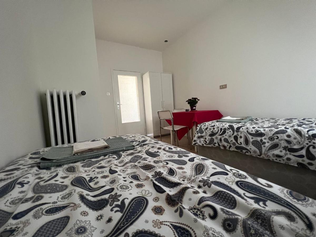 Casa Roma Rooms& Apartmens Padoue Extérieur photo